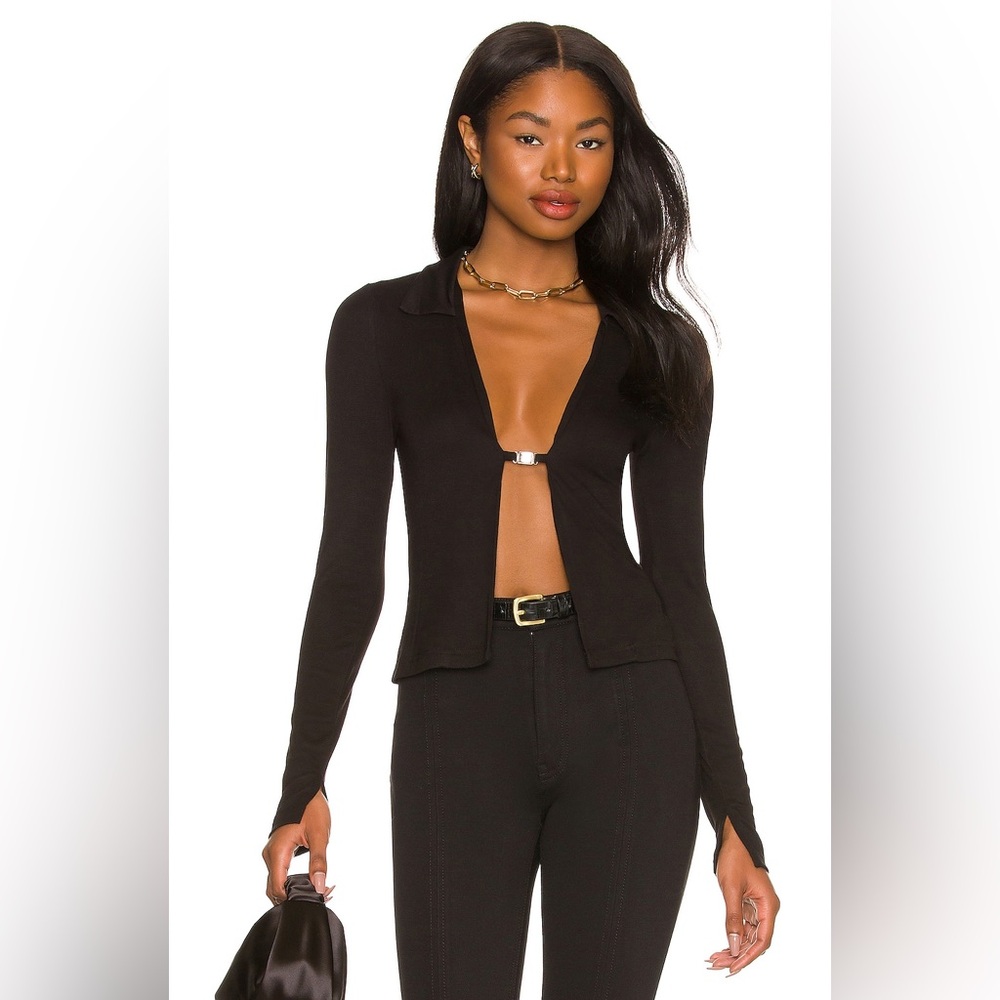 SUPERDOWN HANNA BUCKLE TOP
